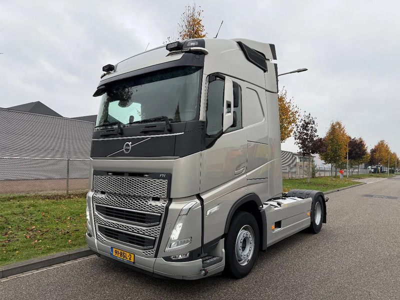Volvo FH 460 2022 only 406.000 km !!! - Влекач: снимка 1 Volvo FH 460 2022 only 406.000 km !!! - Влекач: снимка 1