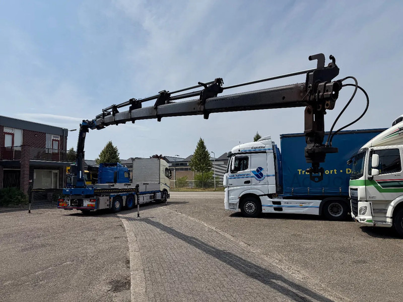 Volvo FH 460 6X2 euro 6 palfinger pk34002-sh - Камион с кран: снимка 4 Volvo FH 460 6X2 euro 6 palfinger pk34002-sh - Камион с кран: снимка 4
