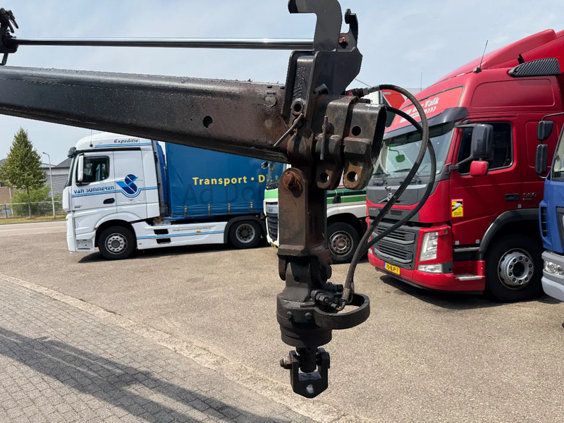 Volvo FH 460 6X2 euro 6 palfinger pk34002-sh - Камион с кран: снимка 5 Volvo FH 460 6X2 euro 6 palfinger pk34002-sh - Камион с кран: снимка 5