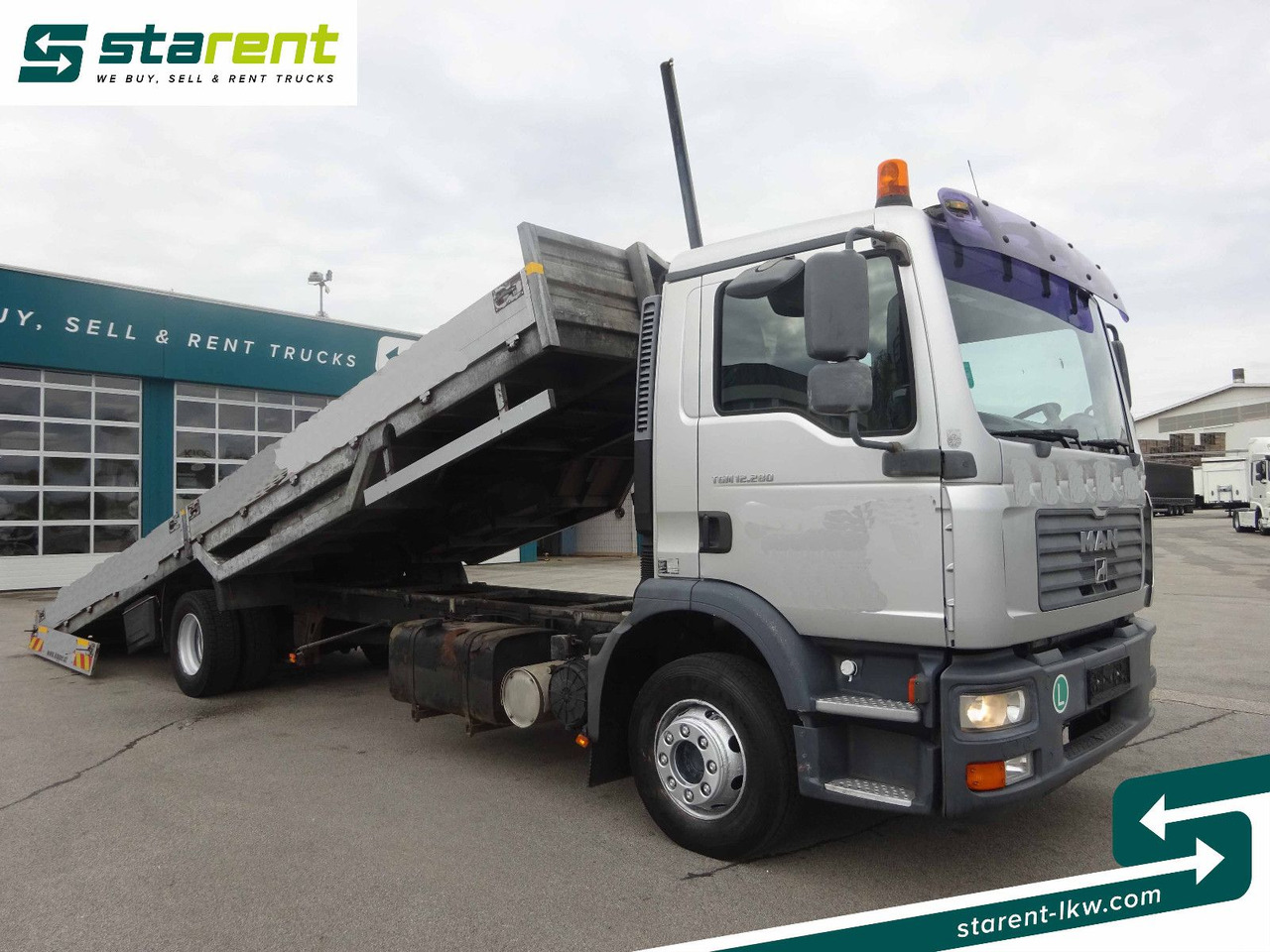 MAN TGM 12.280, Fahrzeugtransporter, kippbar - Камион пътна помощ: снимка 2 MAN TGM 12.280, Fahrzeugtransporter, kippbar - Камион пътна помощ: снимка 2