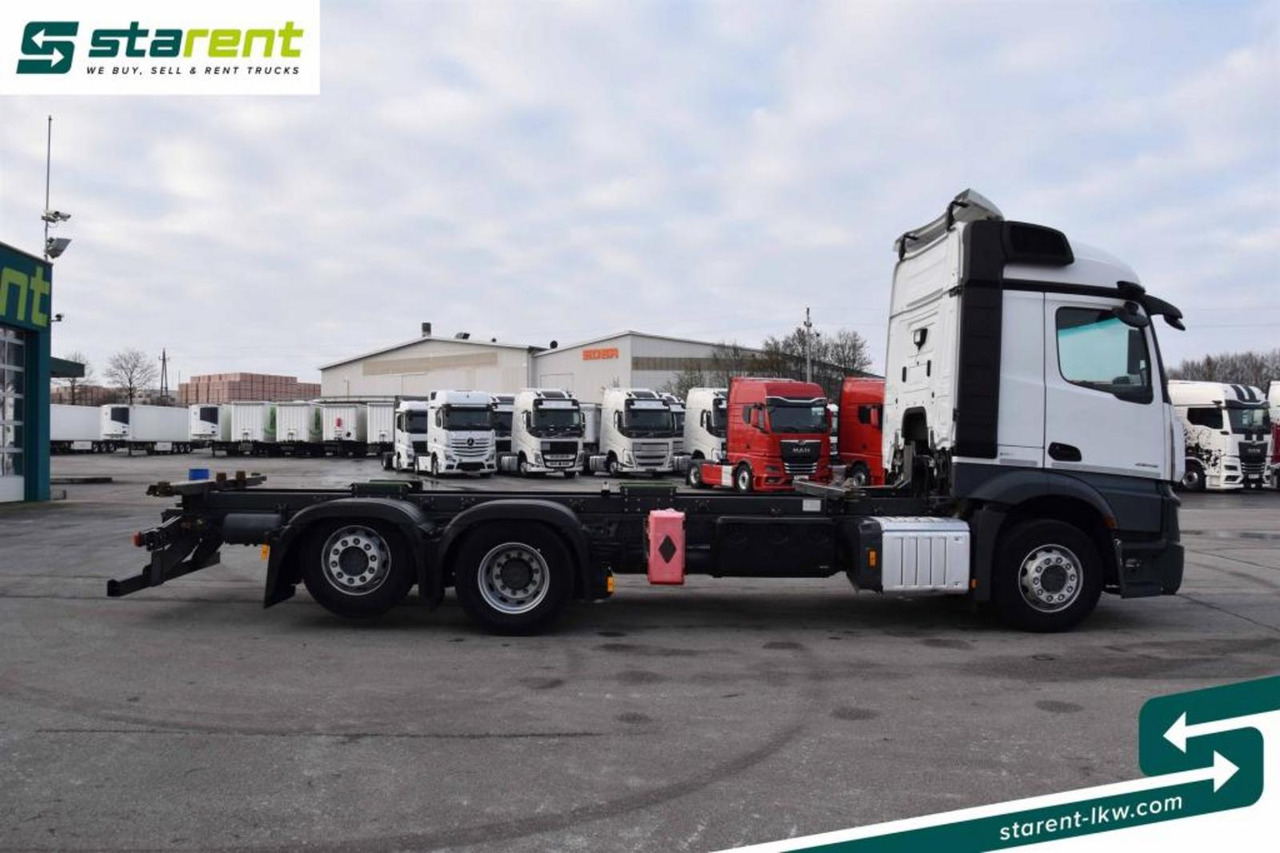 Mercedes Benz Actros 2645L Retarder Mirror Cam NAVI Liftachse - Контейнеровоз/ Сменна каросерия камион: снимка 4 Mercedes Benz Actros 2645L Retarder Mirror Cam NAVI Liftachse - Контейнеровоз/ Сменна каросерия камион: снимка 4