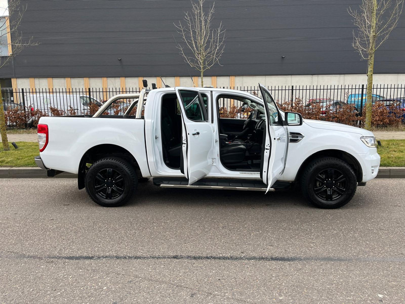 Ford Ranger Limited Double Cabin, EXPORT ONLY, INCL COC, 170pk, !!! 15608km, Full-Options - Лекотоварен автомобил, Бус с двойна кабина: снимка 4 Ford Ranger Limited Double Cabin, EXPORT ONLY, INCL COC, 170pk, !!! 15608km, Full-Options - Лекотоварен автомобил, Бус с двойна кабина: снимка 4