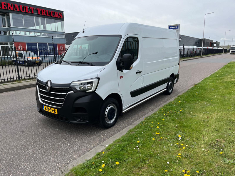 Renault Master 180.35 Red Edition L2 H2, 180pk, Airco, Nav, Camera - Товарен бус: снимка 1 Renault Master 180.35 Red Edition L2 H2, 180pk, Airco, Nav, Camera - Товарен бус: снимка 1