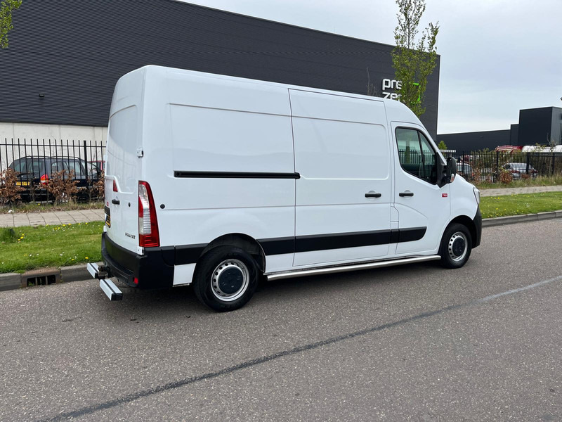 Товарен бус Renault Master 180.35 Red Edition L2 H2, 180pk, Airco, Nav, Camera: снимка 16