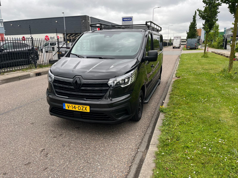 Renault Trafic Black Edition 2.0dci L2 H1, Airco, Nav, Camera - Малък ван: снимка 3 Renault Trafic Black Edition 2.0dci L2 H1, Airco, Nav, Camera - Малък ван: снимка 3