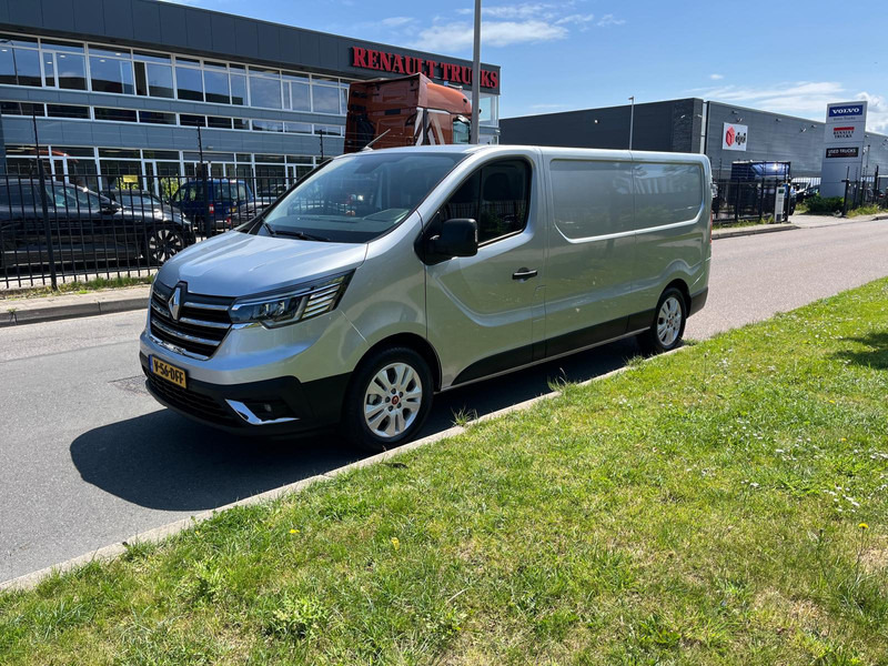 Renault Trafic E-Tech Red L2 H1, Airco, Nav, Camera - Малък ван, Електрически бус: снимка 1 Renault Trafic E-Tech Red L2 H1, Airco, Nav, Camera - Малък ван, Електрически бус: снимка 1