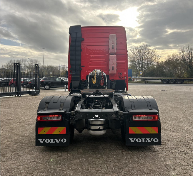 Volvo FH - Влекач: снимка 3 Volvo FH - Влекач: снимка 3
