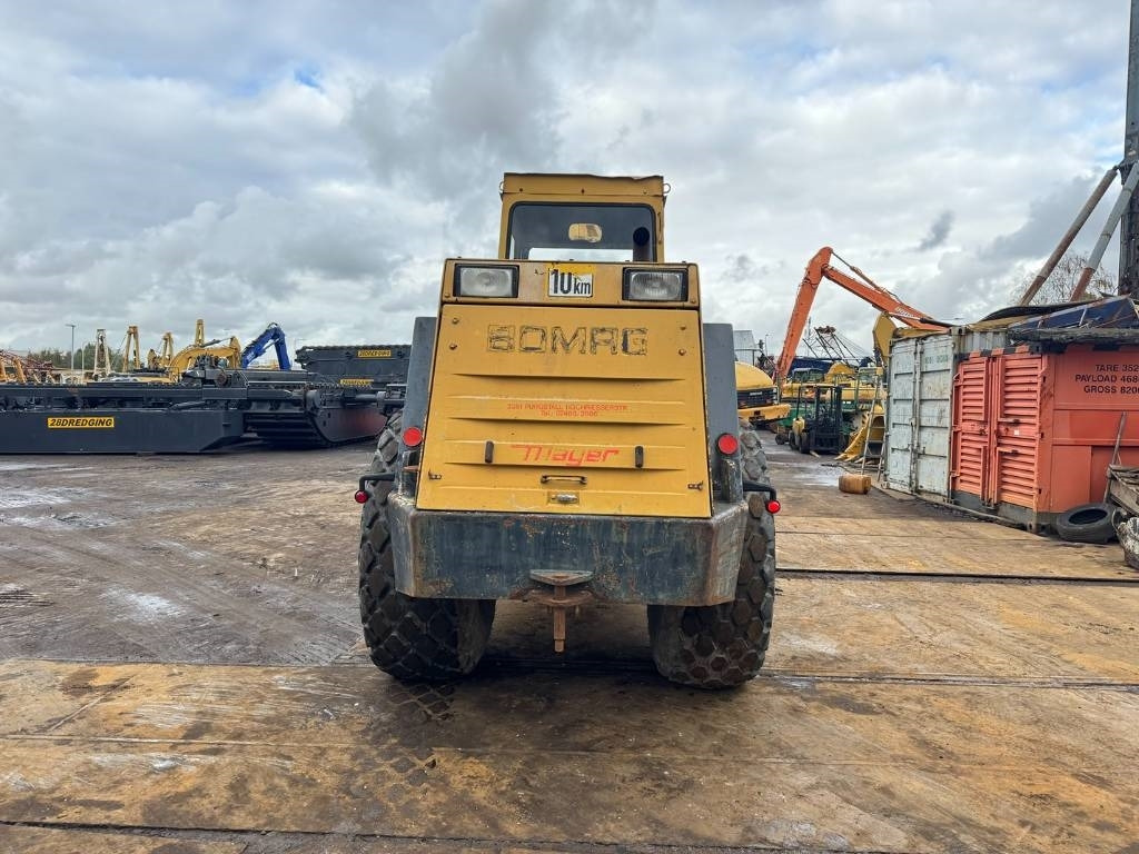 Bomag BW 213 D - Компактор: снимка 4 Bomag BW 213 D - Компактор: снимка 4
