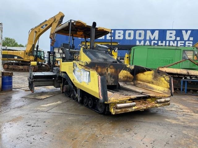 CAT AP 655 D - Асфалтополагач: снимка 2 CAT AP 655 D - Асфалтополагач: снимка 2