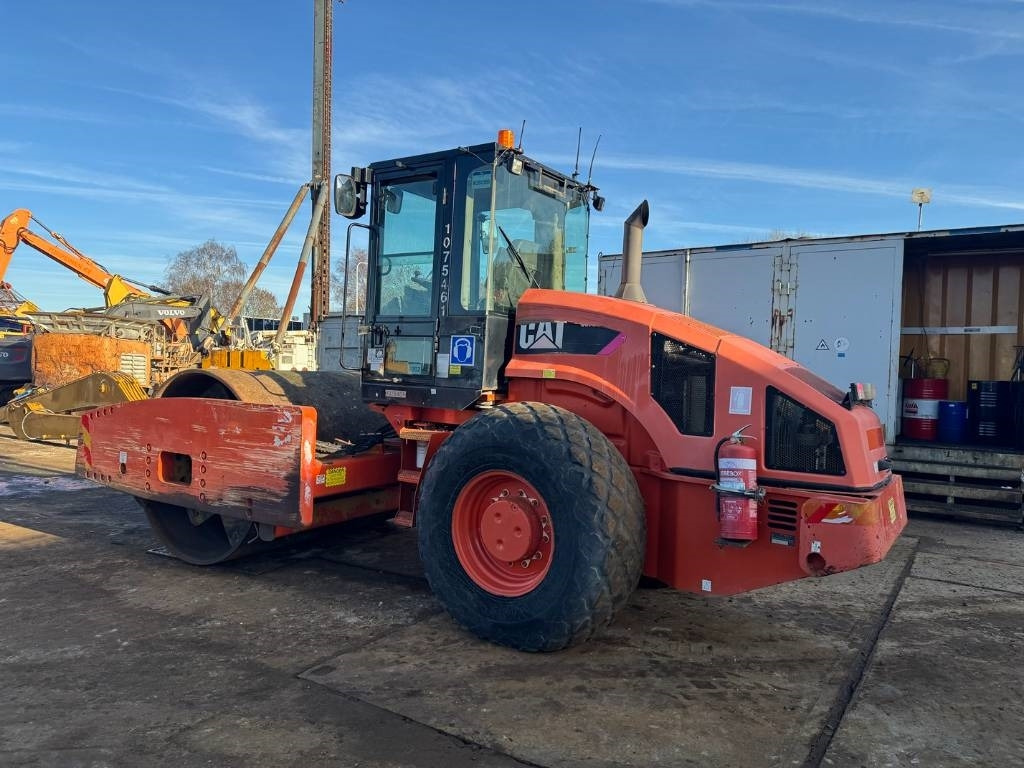 CAT CS 76 - Пътен валяк: снимка 3 CAT CS 76 - Пътен валяк: снимка 3