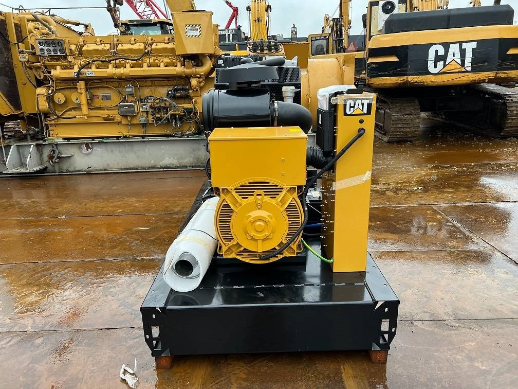 CAT DE 200 E3 ( 200kva ) unused - Електрогенератор: снимка 3 CAT DE 200 E3 ( 200kva ) unused - Електрогенератор: снимка 3