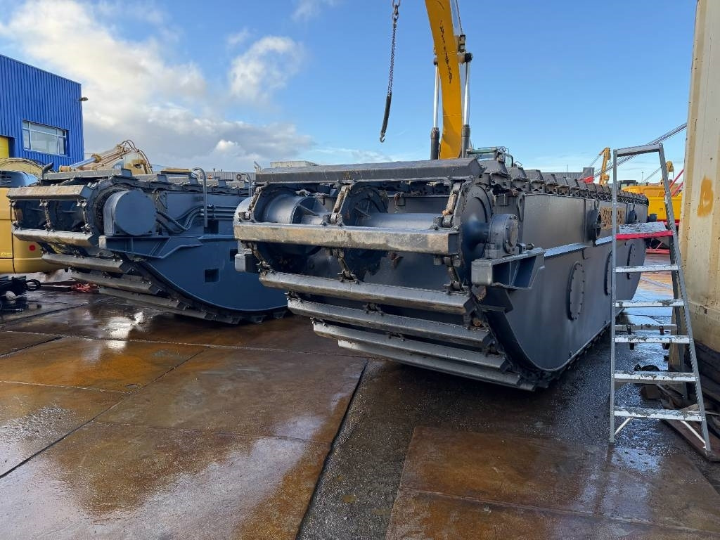 CAT swamp buggy amphibious undercarriage (unused) - Плаващ багер: снимка 4 CAT swamp buggy amphibious undercarriage (unused) - Плаващ багер: снимка 4