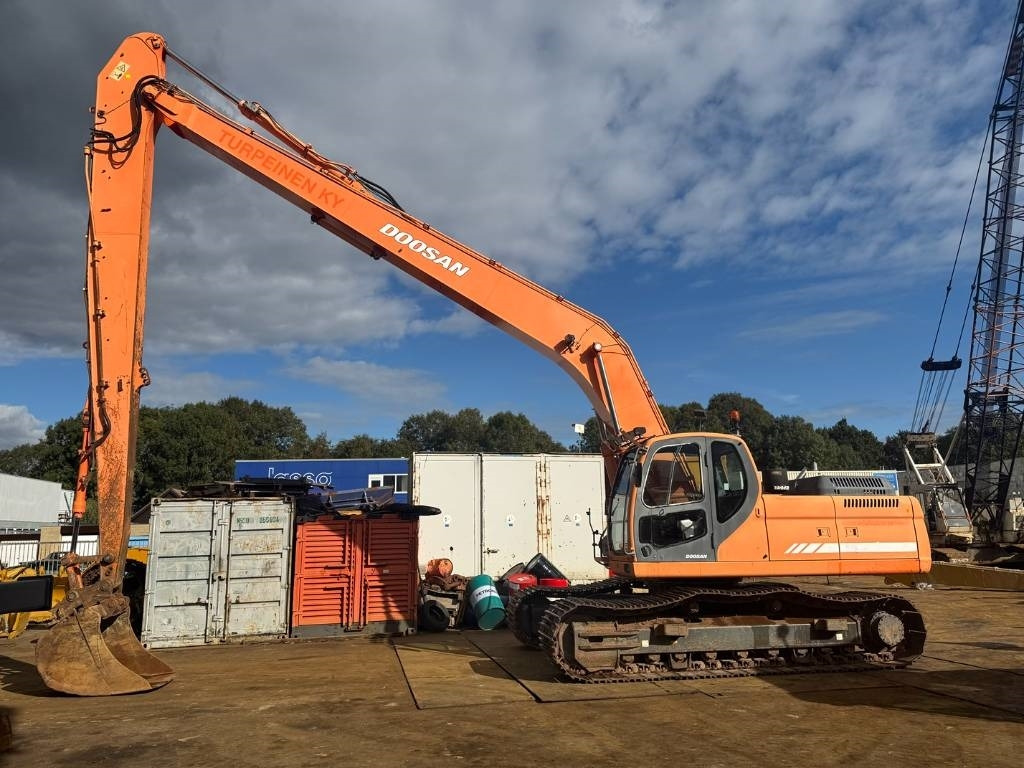 Doosan DX 300 LC ( 4.690 original hours 18M long reach ) - Багер: снимка 2 Doosan DX 300 LC ( 4.690 original hours 18M long reach ) - Багер: снимка 2