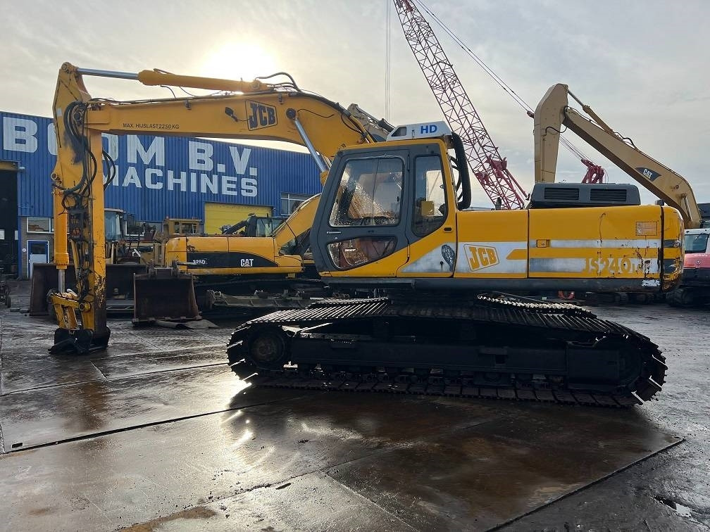 JCB JS 240 LC - Верижен багер: снимка 2 JCB JS 240 LC - Верижен багер: снимка 2
