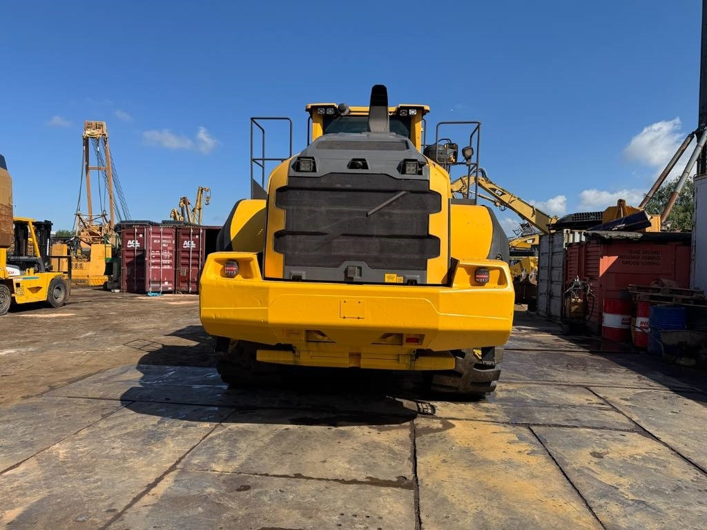 Volvo L 220 H ( WITH NEW TYRES ) - Колесен товарач: снимка 4 Volvo L 220 H ( WITH NEW TYRES ) - Колесен товарач: снимка 4