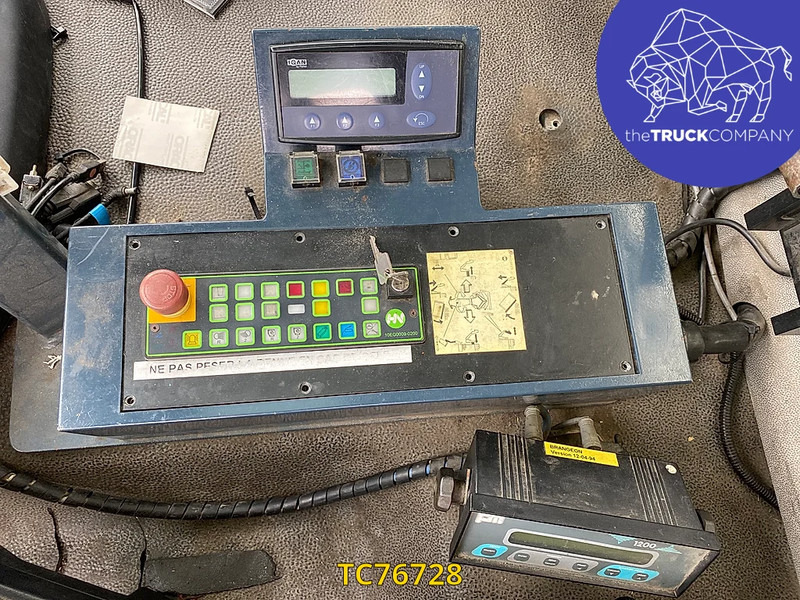 DAF CF 75 310 - Боклукчийска кола: снимка 3 DAF CF 75 310 - Боклукчийска кола: снимка 3
