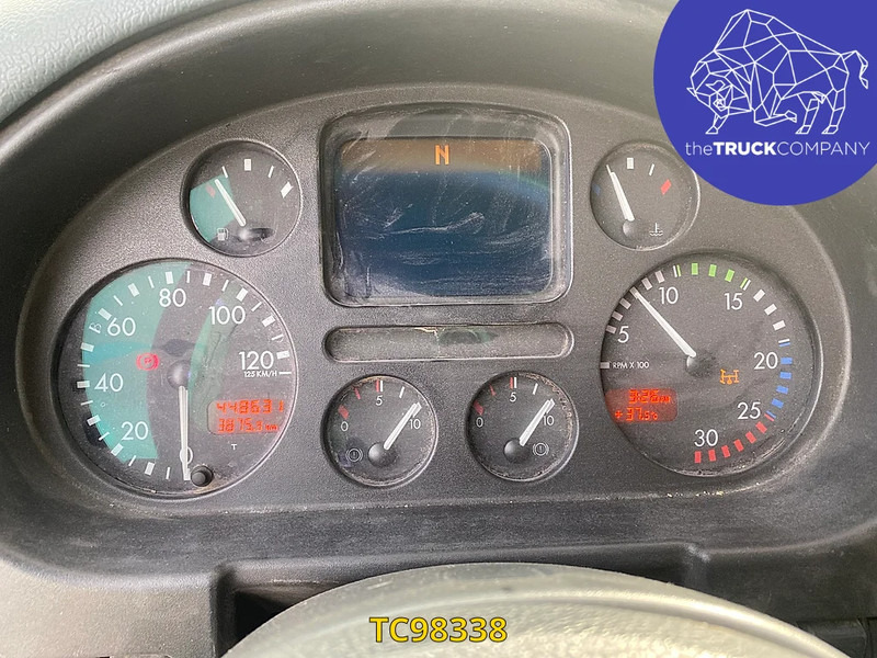 DAF CF 85 340 - Контейнеровоз/ Сменна каросерия камион: снимка 3 DAF CF 85 340 - Контейнеровоз/ Сменна каросерия камион: снимка 3