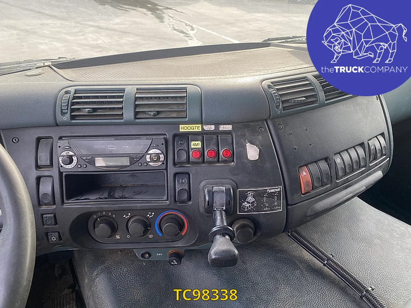DAF CF 85 340 - Контейнеровоз/ Сменна каросерия камион: снимка 2 DAF CF 85 340 - Контейнеровоз/ Сменна каросерия камион: снимка 2