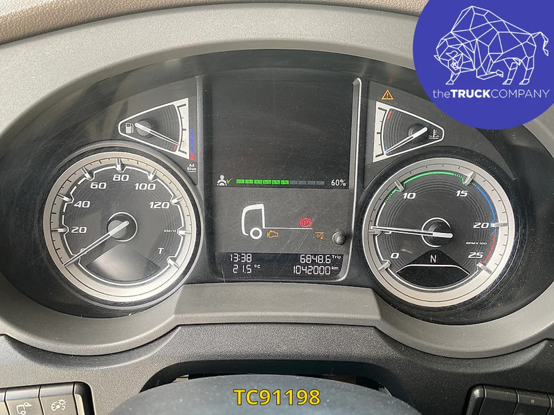 DAF XF 480 - Контейнеровоз/ Сменна каросерия камион: снимка 4 DAF XF 480 - Контейнеровоз/ Сменна каросерия камион: снимка 4