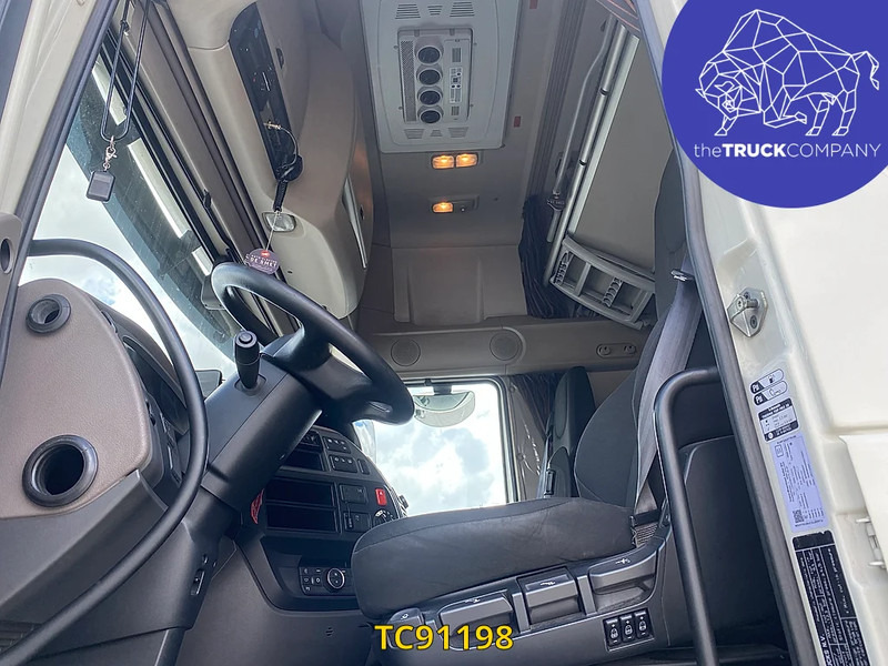 DAF XF 480 - Контейнеровоз/ Сменна каросерия камион: снимка 2 DAF XF 480 - Контейнеровоз/ Сменна каросерия камион: снимка 2