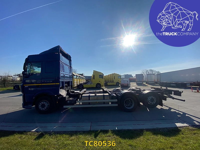 DAF XF Euro6 480 - Контейнеровоз/ Сменна каросерия камион: снимка 2 DAF XF Euro6 480 - Контейнеровоз/ Сменна каросерия камион: снимка 2