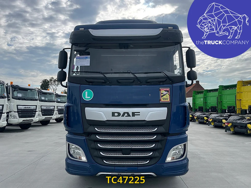 DAF XF Euro6 480 - Контейнеровоз/ Сменна каросерия камион: снимка 2 DAF XF Euro6 480 - Контейнеровоз/ Сменна каросерия камион: снимка 2