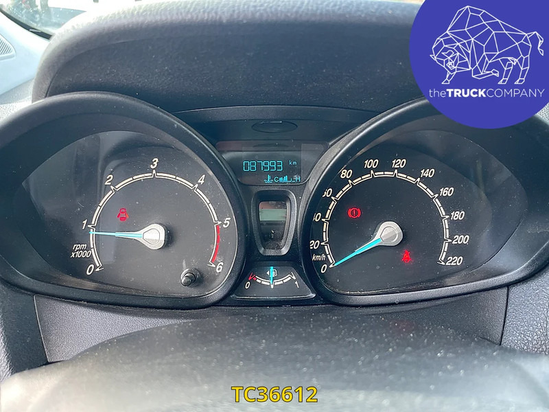 Товарен бус Ford Transit Courier 1.5 TDCI TREND: снимка 19