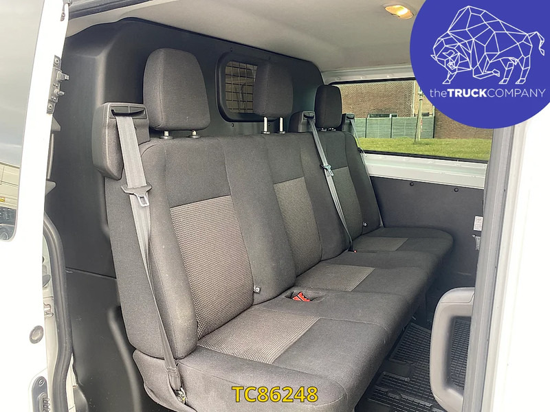 Ford Transit Custom 2.0Tdci dubbele cabine - Товарен бус: снимка 5 Ford Transit Custom 2.0Tdci dubbele cabine - Товарен бус: снимка 5