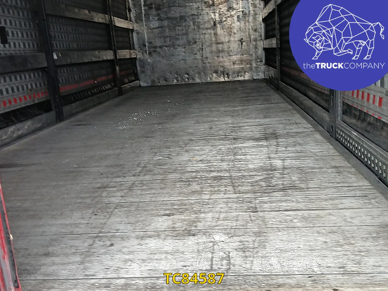 Fruehauf - Брезентово ремарке: снимка 4 Fruehauf - Брезентово ремарке: снимка 4