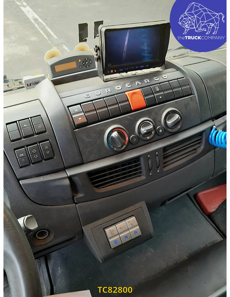 Iveco EuroCargo 120e25 Euro 5 - ENGINE DAMAGE - - Камион с брезент: снимка 3 Iveco EuroCargo 120e25 Euro 5 - ENGINE DAMAGE - - Камион с брезент: снимка 3