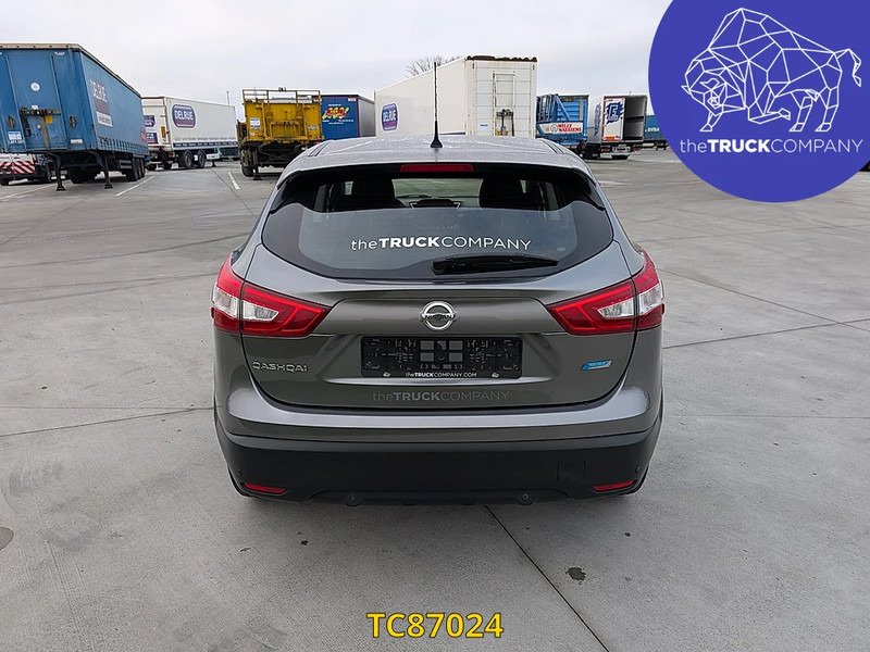 Nissan QASHQAI - Лекотоварен автомобил: снимка 4 Nissan QASHQAI - Лекотоварен автомобил: снимка 4