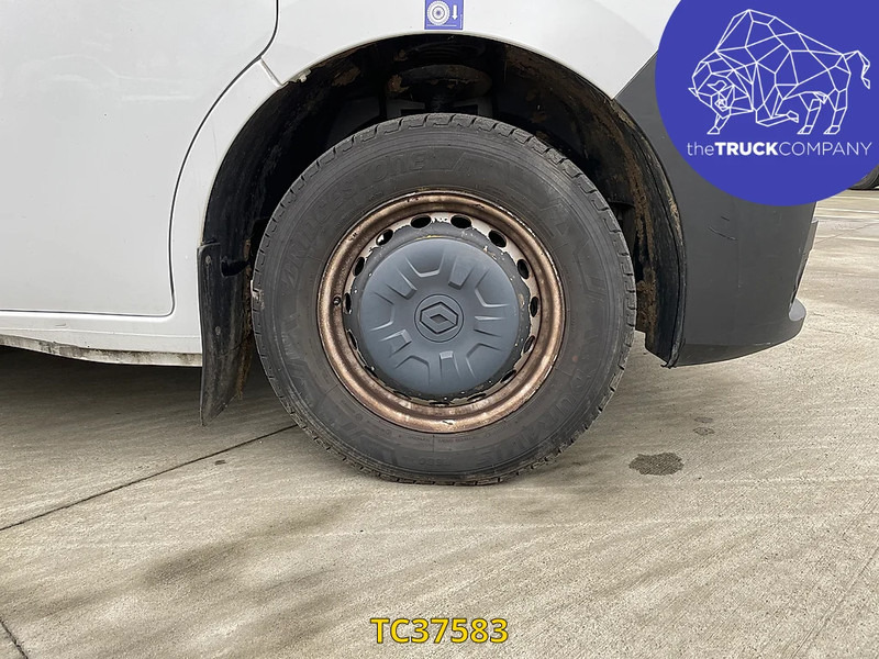 Renault Master 145 - Лекотоварен автомобил: снимка 3 Renault Master 145 - Лекотоварен автомобил: снимка 3