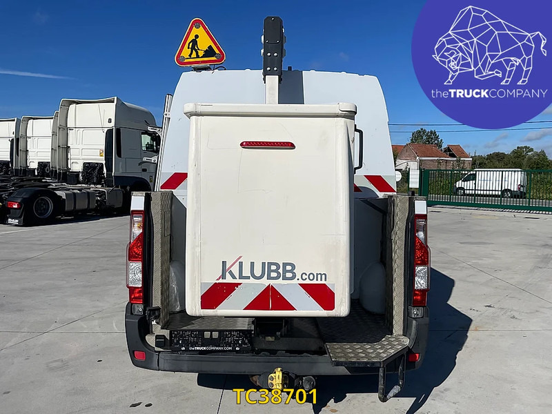 Renault Master tronqué - Лекотоварен автомобил: снимка 4 Renault Master tronqué - Лекотоварен автомобил: снимка 4