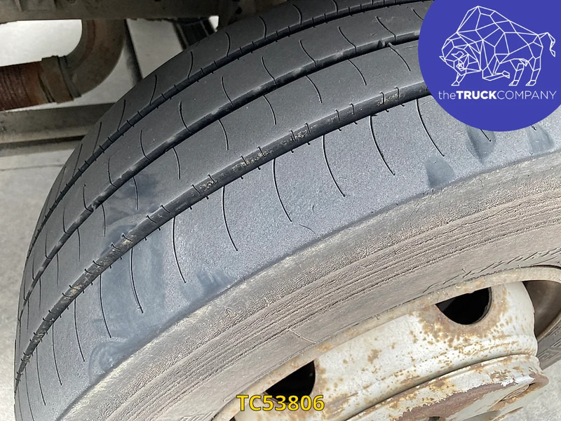 MAN L 2000 12.220 - Камион цистерна: снимка 3 MAN L 2000 12.220 - Камион цистерна: снимка 3