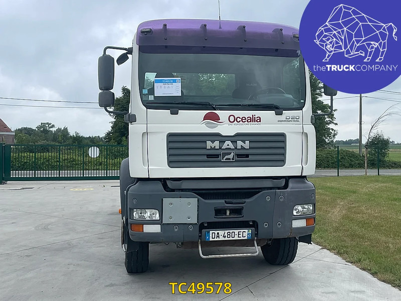 MAN TGA 350 - Контейнеровоз/ Сменна каросерия камион: снимка 2 MAN TGA 350 - Контейнеровоз/ Сменна каросерия камион: снимка 2