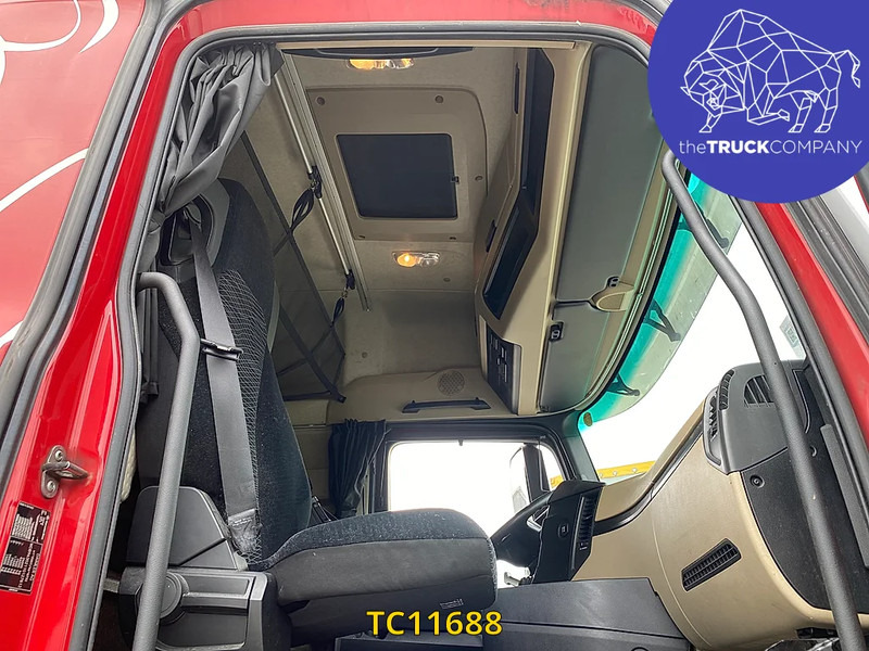 Mercedes-Benz Actros 2648 - Камион с брезент: снимка 5 Mercedes-Benz Actros 2648 - Камион с брезент: снимка 5