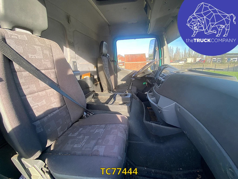 Камион с брезент Mercedes-Benz Axor 1828: снимка 10