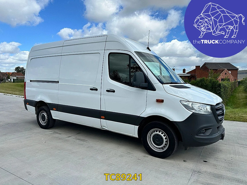 Mercedes-Benz Sprinter 317 CDI L2H2 - Товарен бус: снимка 2 Mercedes-Benz Sprinter 317 CDI L2H2 - Товарен бус: снимка 2