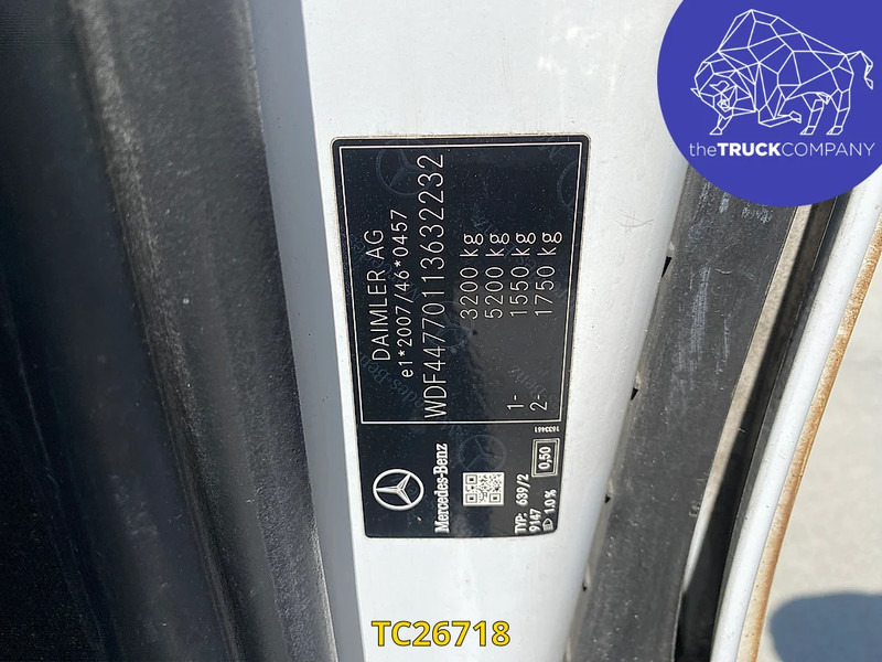 Mercedes-Benz Vito 114 CDI MINIBUS 9 SEATS - Товарен бус: снимка 3 Mercedes-Benz Vito 114 CDI MINIBUS 9 SEATS - Товарен бус: снимка 3