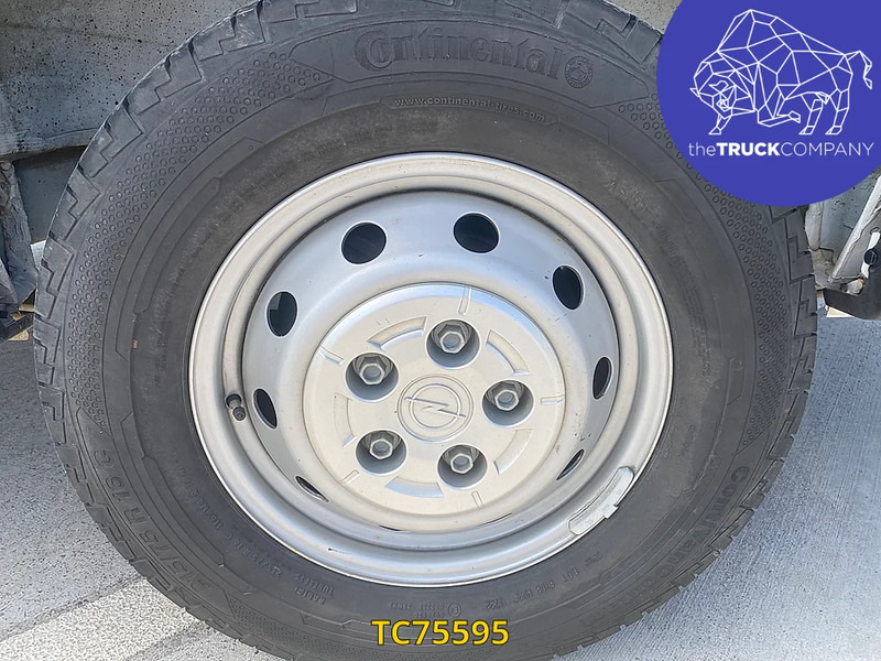 Opel Movano - Товарен бус: снимка 4 Opel Movano - Товарен бус: снимка 4