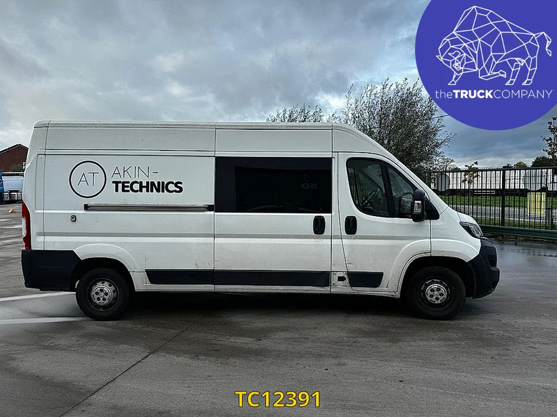 Товарен бус Peugeot Boxer L3H2: снимка 17