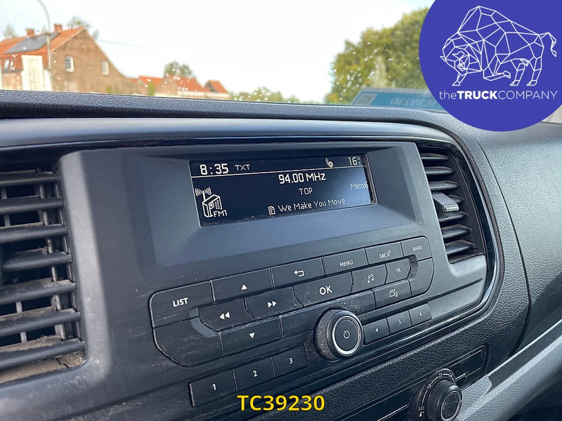 Малък ван Peugeot Expert 2l 120cv: снимка 15 Малък ван Peugeot Expert 2l 120cv: снимка 15