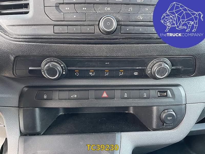 Малък ван Peugeot Expert 2l 120cv: снимка 16 Малък ван Peugeot Expert 2l 120cv: снимка 16