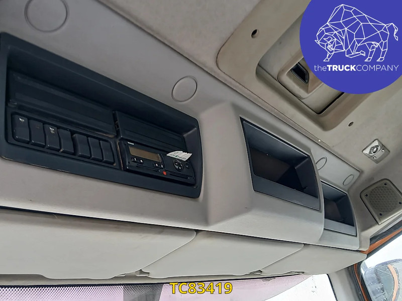 Renault Kerax 370 - Контейнеровоз/ Сменна каросерия камион: снимка 3 Renault Kerax 370 - Контейнеровоз/ Сменна каросерия камион: снимка 3