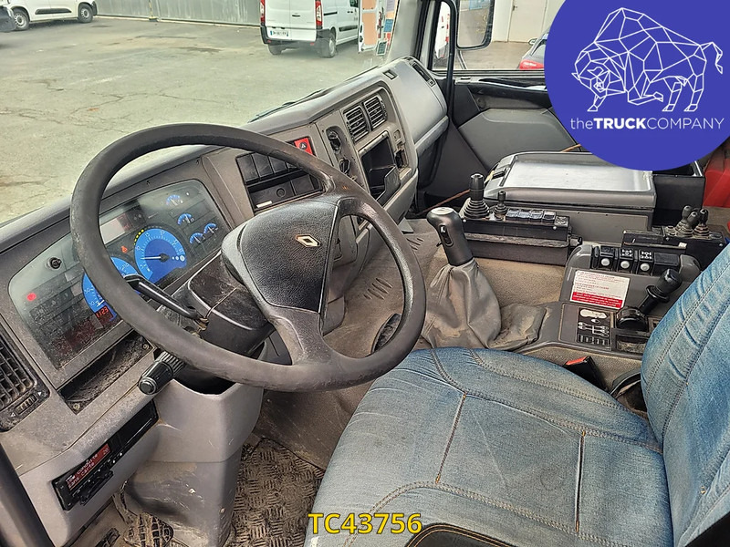 Renault Kerax 370 - Контейнеровоз/ Сменна каросерия камион: снимка 2 Renault Kerax 370 - Контейнеровоз/ Сменна каросерия камион: снимка 2