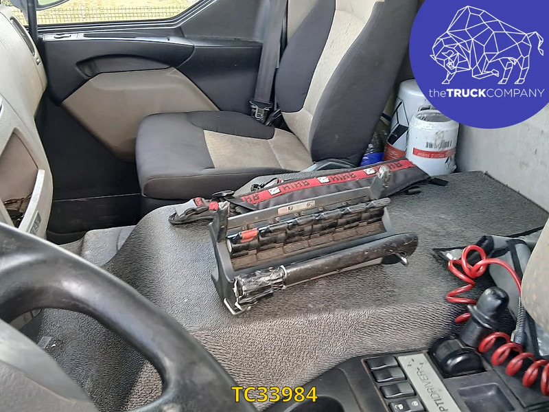 Renault Kerax 380 - Бордови камион: снимка 3 Renault Kerax 380 - Бордови камион: снимка 3