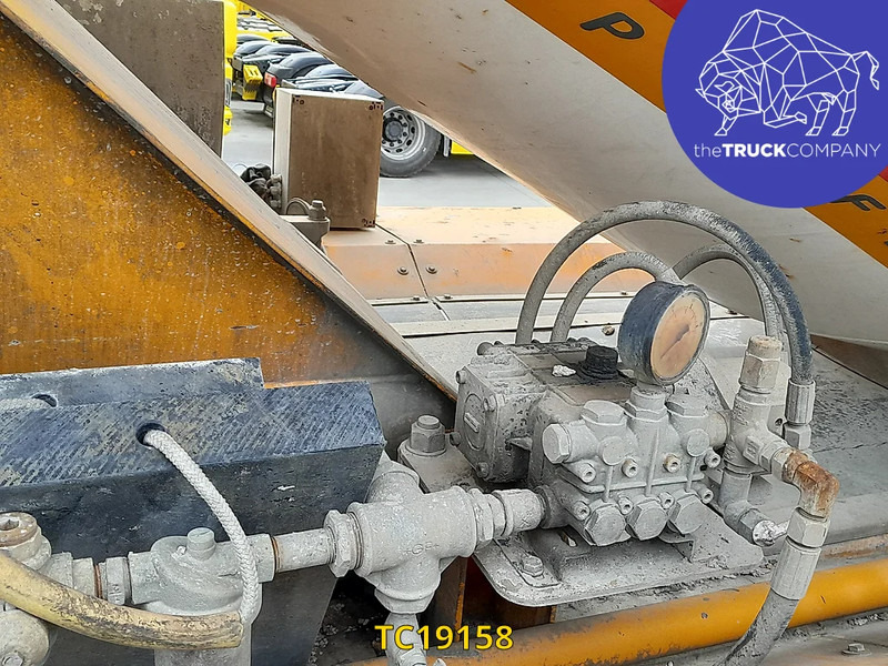 Renault Kerax 410 - Бетоновоз: снимка 4 Renault Kerax 410 - Бетоновоз: снимка 4