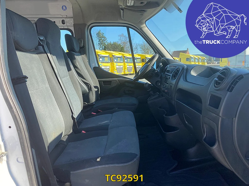 Renault Master 130 - Лекотоварен автомобил фургон: снимка 5 Renault Master 130 - Лекотоварен автомобил фургон: снимка 5
