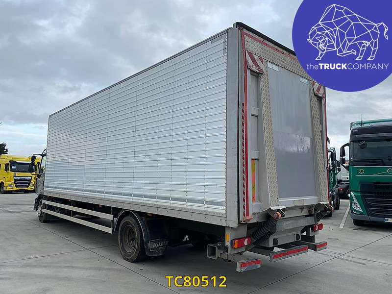 Renault Midlum 240 - Камион фургон: снимка 2 Renault Midlum 240 - Камион фургон: снимка 2