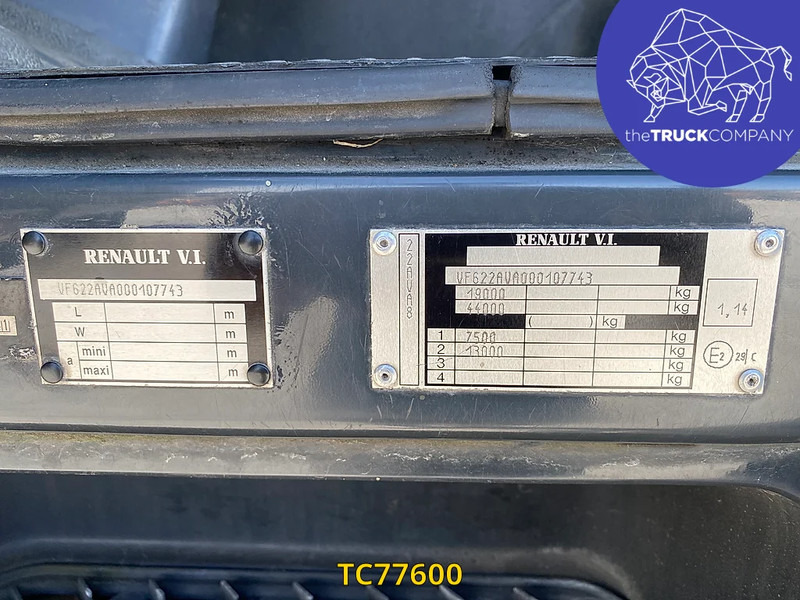 Renault Premium 320 - Камион с брезент: снимка 2 Renault Premium 320 - Камион с брезент: снимка 2